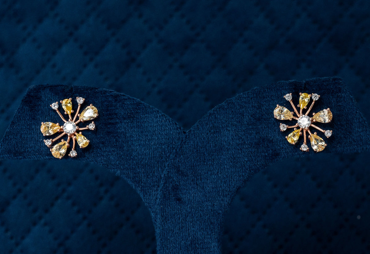 Roopsi Auré Bloom Studs