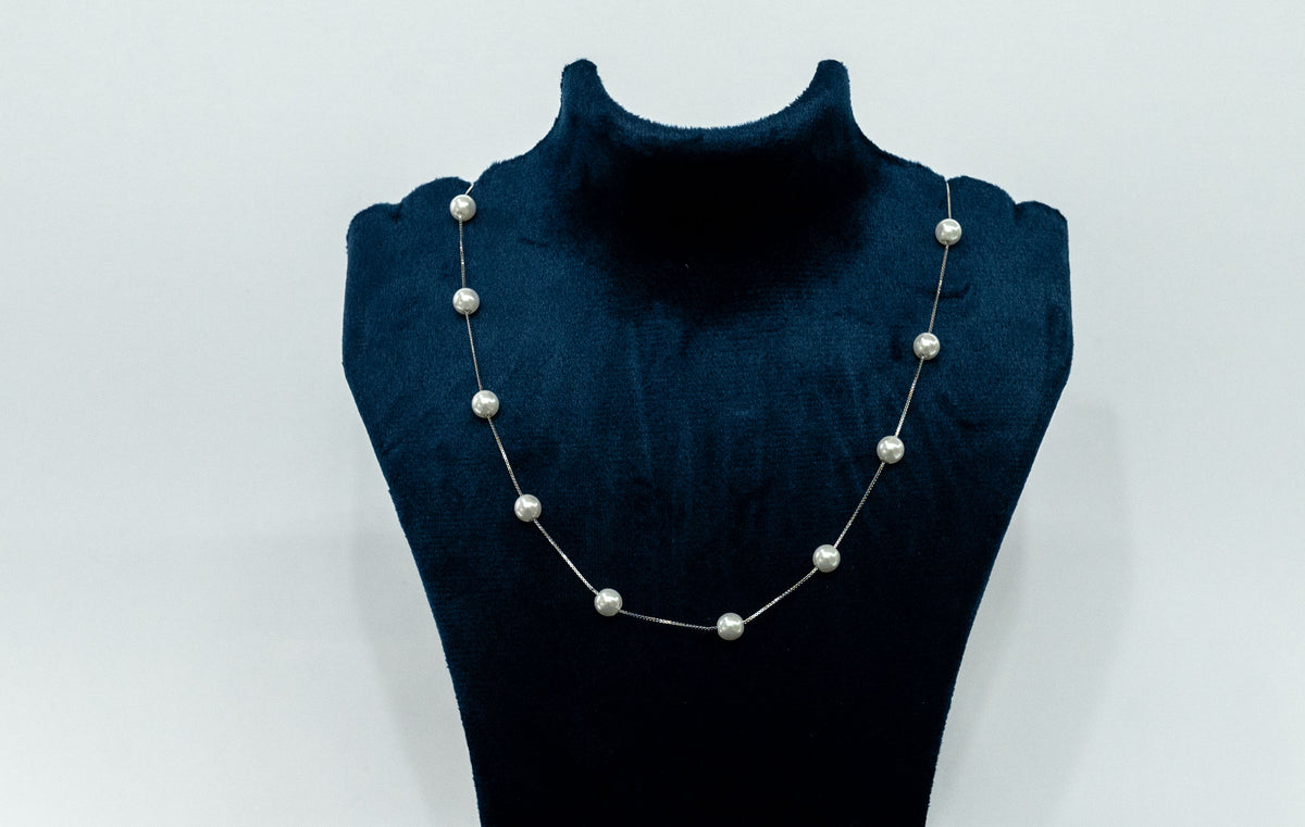 Roopsi Pearl Grace Necklace