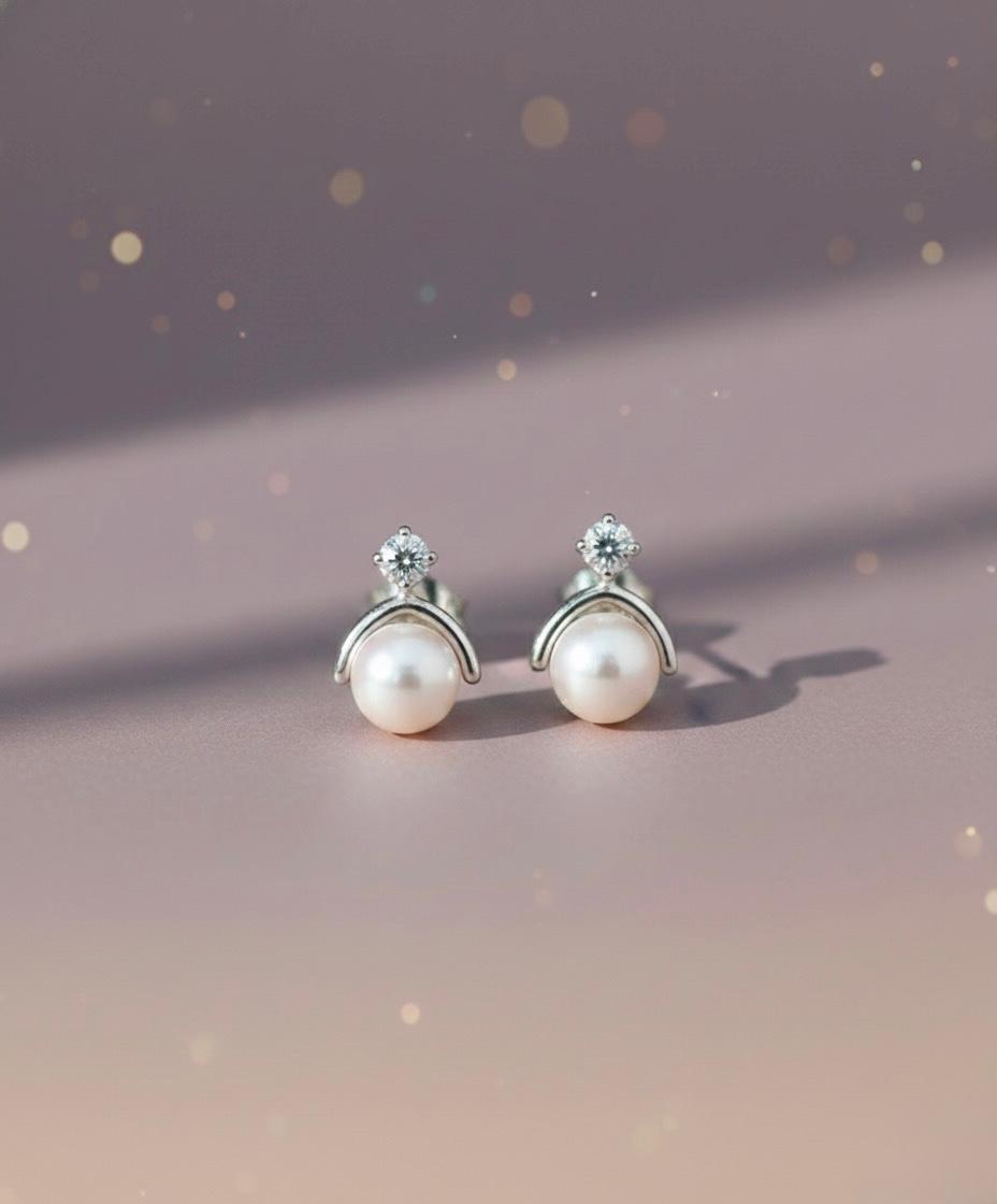 Pearl Arc Studs